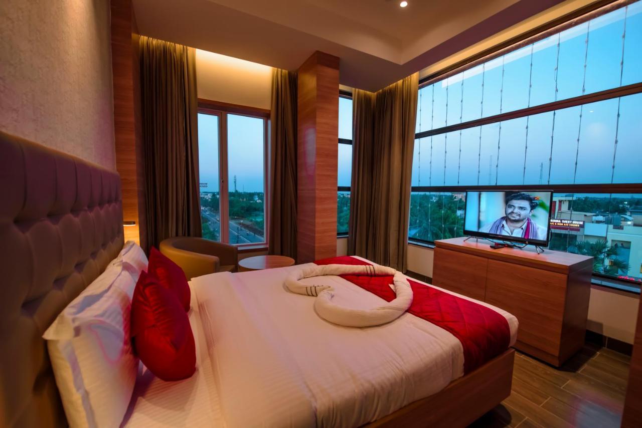 Hotel Annamalai Bahur Ngoại thất bức ảnh